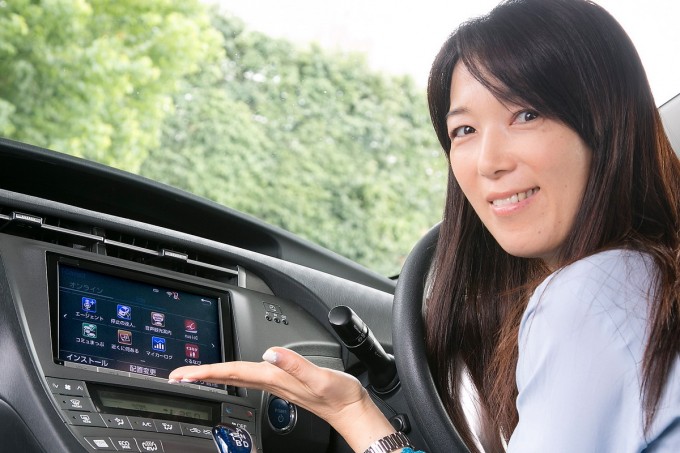 トヨタ T-Connect & まるも亜希子さん イメージ画像