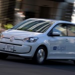 [動画]フォルクワーゲンの電気自動車が日本公道を初走行