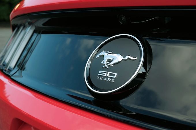 新型マスタングは2 3l直4ターボ 右ハンドル仕様も登場 自動車情報 ニュース Web Cartop