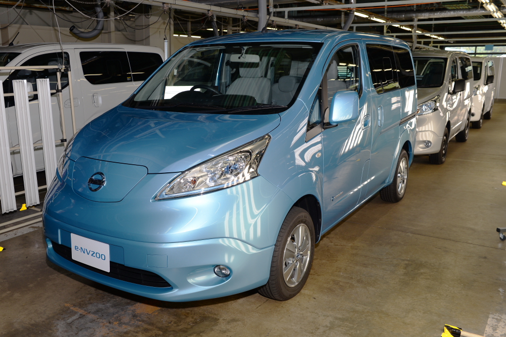 日産e-NV200出荷式