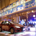 BMWが六本木にクリスマスカフェをオープン