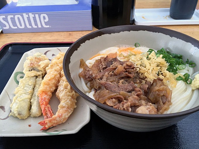 専用ナビ搭載レンタカーで讃岐うどん巡り