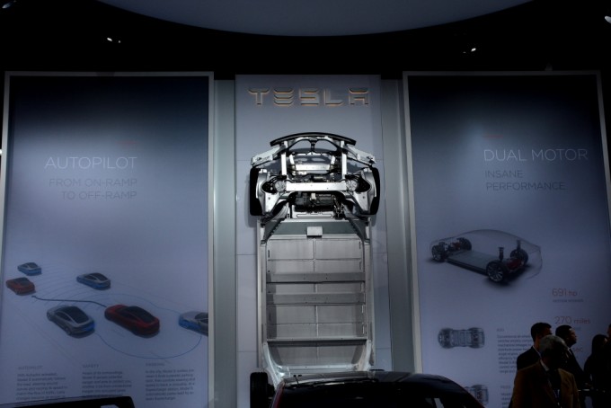 テスラの新型モデルS登場?