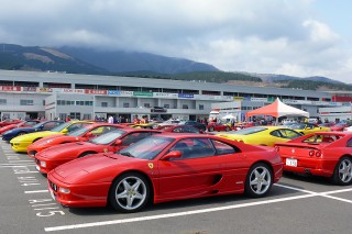 ピッコロフェラーリの第二世代は355からスタートした