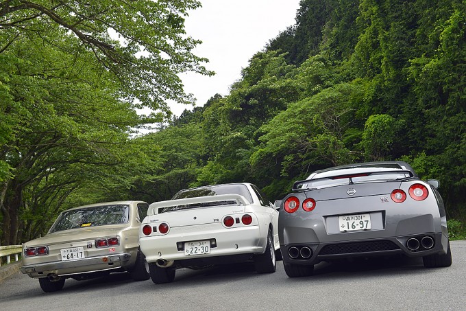 左からハコスカGT-R(KPGC10)、R32GT-R(BNR32)、日産GT-R(R35)