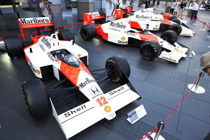 F1マシン展示で日本グランプリを身近で感じられるベンツとホンダ 自動車情報 ニュース Web Cartop