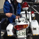 【画像】信号待ちのスマホ操作は道路交通法違反!? 〜 画像2