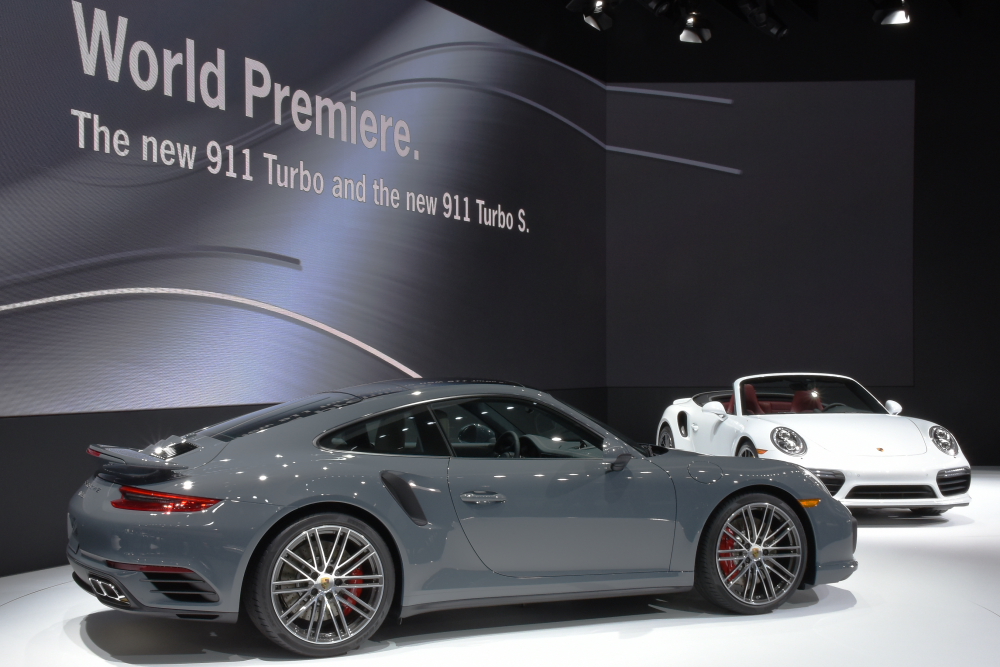 デトロイトショー2016】 ポルシェ991型911ターボついに登場 | 自動車