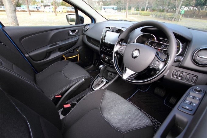 WEB CARTOP　renault lutecia