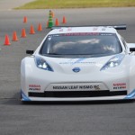 [XaCARブログ] 電気自動車リーフのレーシングカーに乗ってきました!!