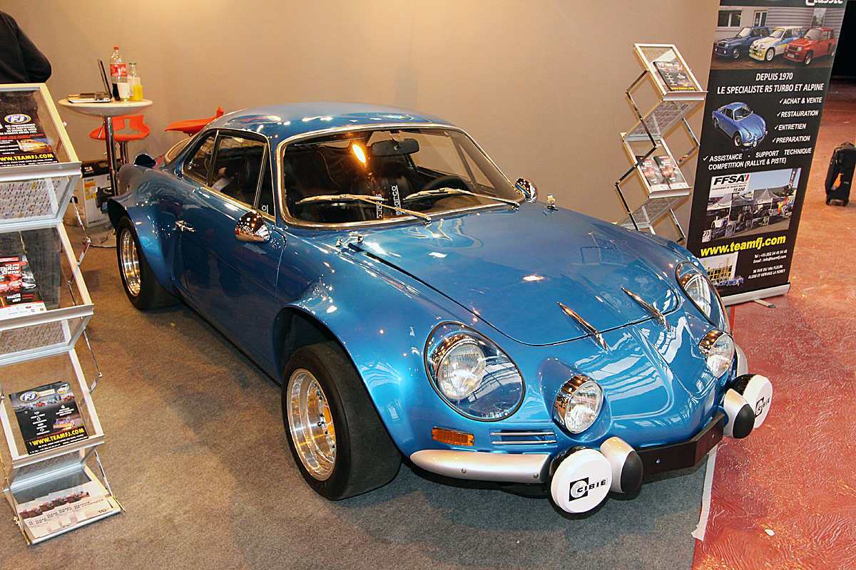 1961-77_Alpine A110 2-door Berlinette WEB CARTOP