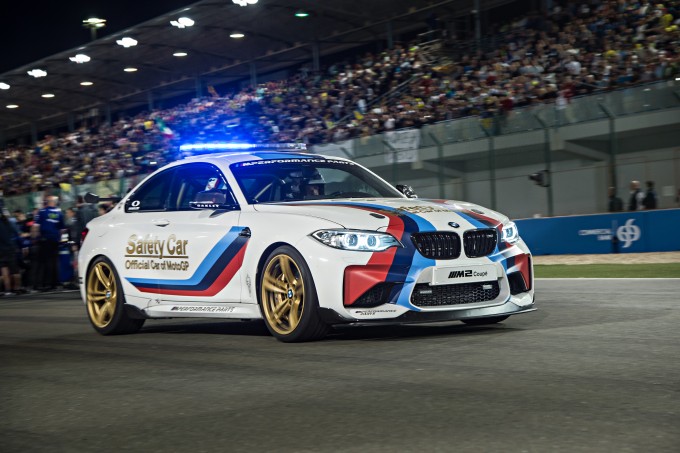 MotoGPのセーフティーカー「BMW M2クーペ」がカッコいい！