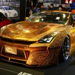 【画像】黄金のGT-Rがドレスアップ＆チューニングカーコンテストで1位を獲得 〜 画像1