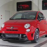 【画像】【超稀少】日本にわずか10台！　フェラーリの代車に特別なアバルト「695ビポスト」を採用 〜 画像2