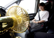【コレでおさらば】夏の車内暑さ対策はコレだ！