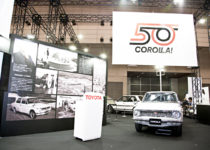 【ニッポンの名車】同い年のクルマをみると偉大さがわかるトヨタ・カローラ！