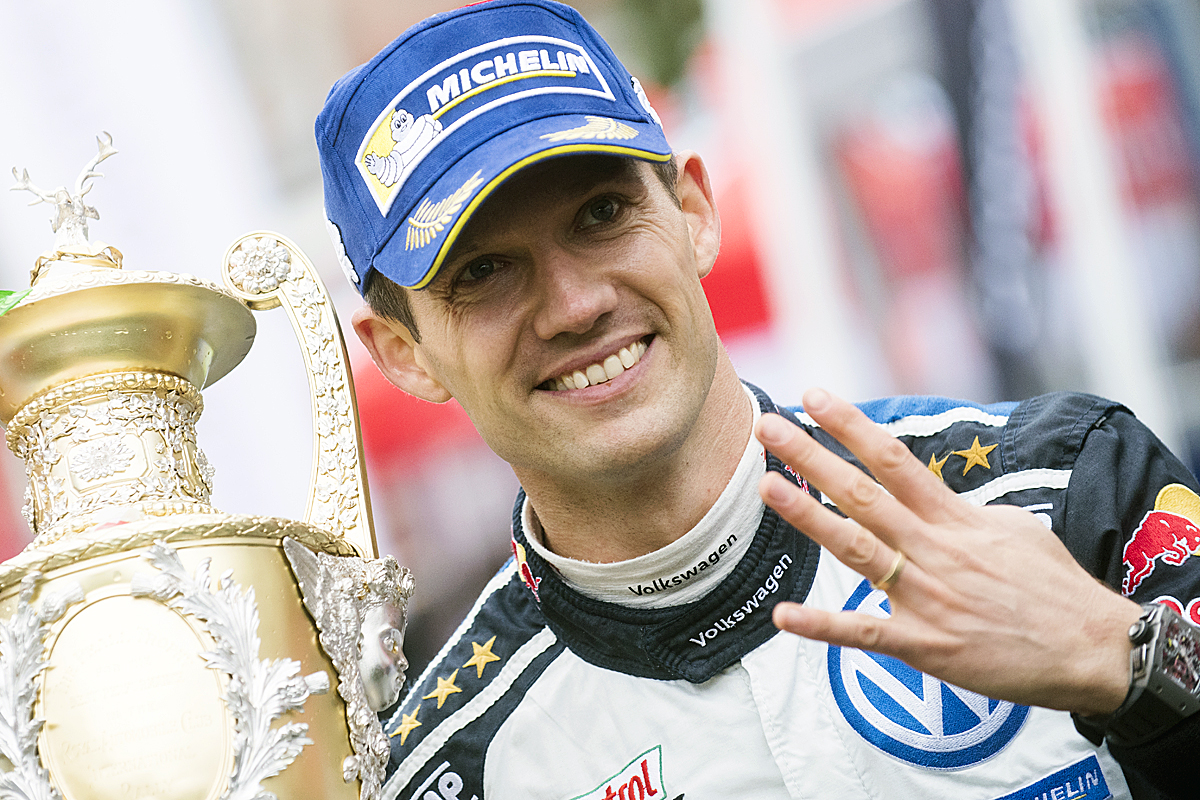 Sebastien Ogier (FRA) celebrates the podium during FIA World Rally Championship in Deeside, Great Britain on 30 October 2016 〜 画像6