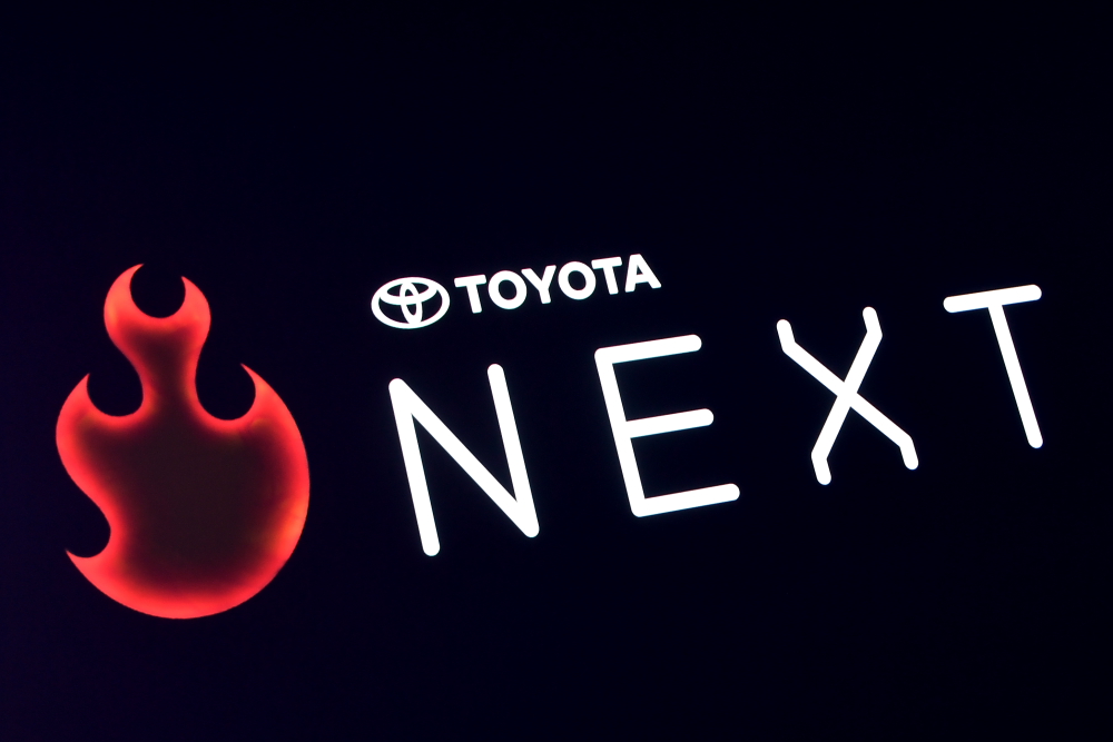 toyotanext002