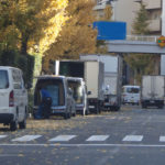 【画像】駐車違反のクルマに接触・追突した場合は悪いのはどちら？ 〜 画像2