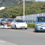 【画像】【日産追浜工場で実用化】無人のリーフが完成車を運ぶ！ 〜 画像3