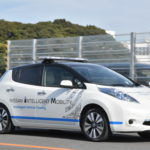 【画像】【日産追浜工場で実用化】無人のリーフが完成車を運ぶ！ 〜 画像4