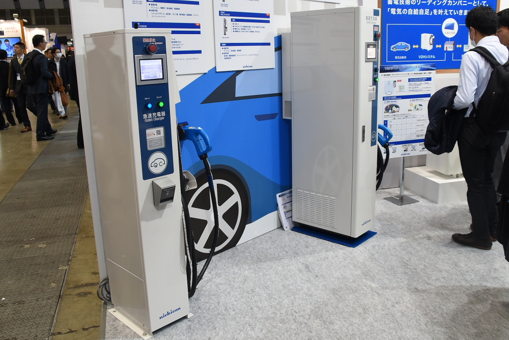 100kWの急速充電器も登場！ 日本に本格的なEV時代の到来を予感させる技術展が開催 | 自動車情報・ニュース WEB CARTOP