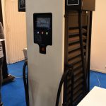 【画像】100kWの急速充電器も登場！　日本に本格的なEV時代の到来を予感させるEV・HEV駆動システム技術展 〜 画像1