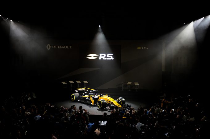 Renault_87386_global_en