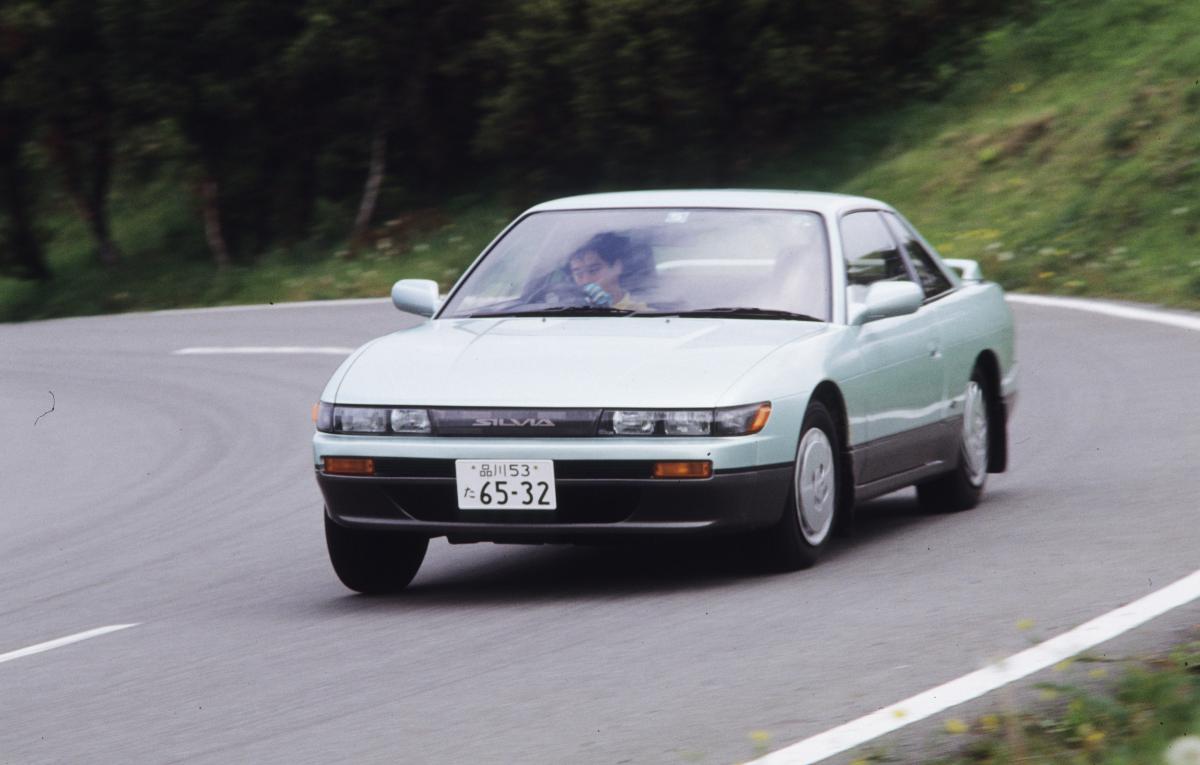 日産　シルビア　S13