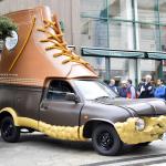 【画像】衝撃！　L.L.Beanのブーツカーが街中を駆け抜ける 〜 画像1
