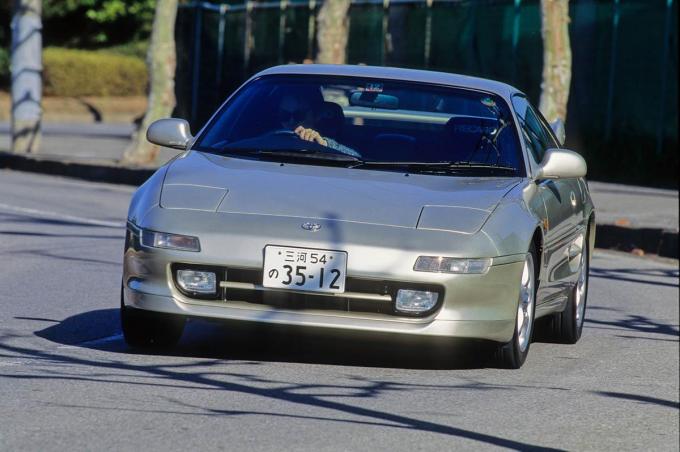 MR2