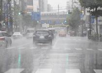 雨天時のドライブでリスクを減らすための対策とは