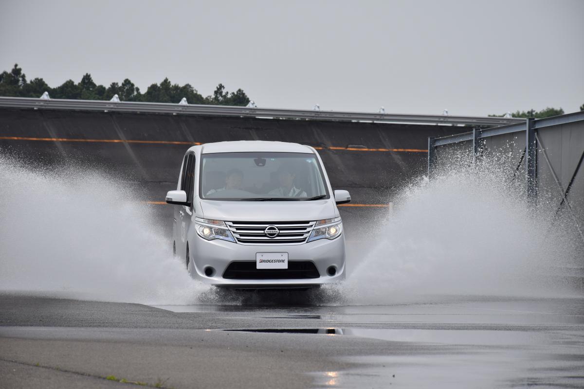 雨天 運転 〜 画像7