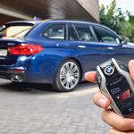 【画像】キーでリモコン駐車も可能！　新型BMW5シリーズにワゴンの「ツーリング」登場 〜 画像11