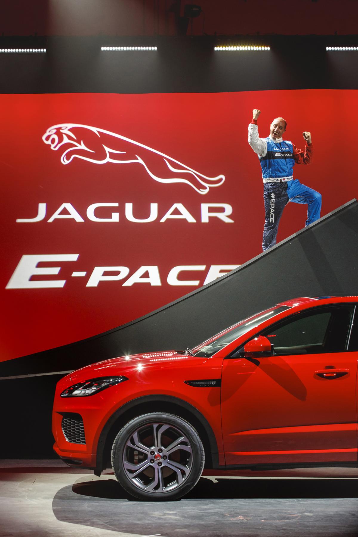 E-PACE 〜 画像6