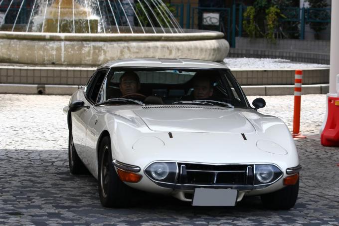 トヨタ2000GT