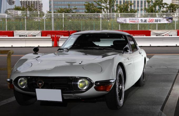 トヨタ2000GT