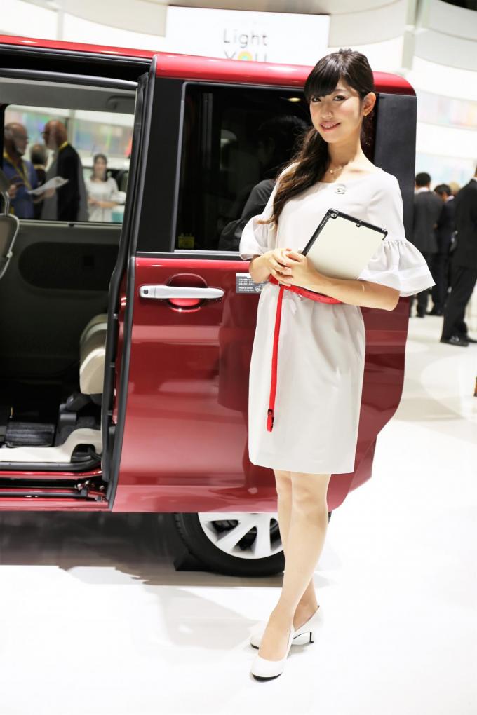 画像ギャラリー 東京モーターショー17コンパニオン画像集 ダイハツ編 画像10 自動車情報 ニュース Web Cartop