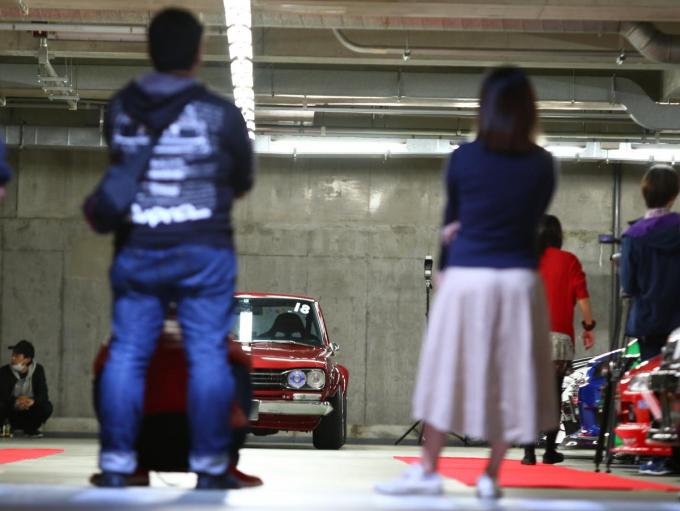 TOKYO GIRLS CAR COLLECTION