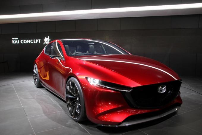 マツダの今後は明るい！　日本車らしからぬ美しさの「VISION COUPE」と「魁 CONCEPT」