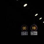 【画像】日本で速度無制限は不可能！　どんなに真っ直ぐでも120km/hが上限の設計速度とは 〜 画像4