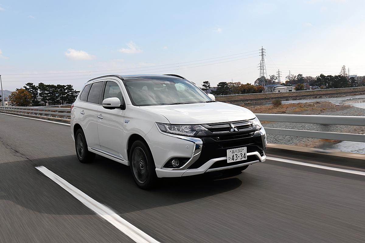 三菱アウトランダーPHEV 〜 画像38