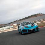 【画像】【試乗】まわりのクルマが止まって見える！　ポルシェ911 GT2 RSの速さは瞬間移動のよう 〜 画像212