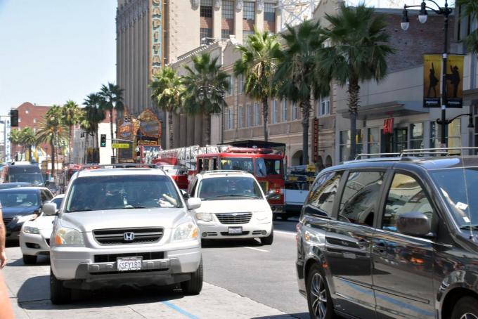 自動車専門誌の記者でも操れない！　アメリカ人がMT車に乗れないワケとは