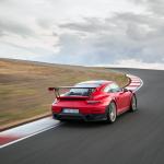 【画像】【試乗】まわりのクルマが止まって見える！　ポルシェ911 GT2 RSの速さは瞬間移動のよう 〜 画像360