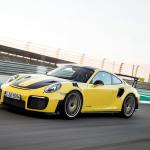 【画像】【試乗】まわりのクルマが止まって見える！　ポルシェ911 GT2 RSの速さは瞬間移動のよう 〜 画像62