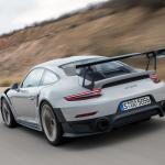 【画像】【試乗】まわりのクルマが止まって見える！　ポルシェ911 GT2 RSの速さは瞬間移動のよう 〜 画像327