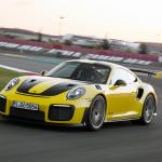 【画像】【試乗】まわりのクルマが止まって見える！　ポルシェ911 GT2 RSの速さは瞬間移動のよう 〜 画像100