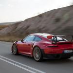 【画像】【試乗】まわりのクルマが止まって見える！　ポルシェ911 GT2 RSの速さは瞬間移動のよう 〜 画像418