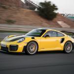 【画像】【試乗】まわりのクルマが止まって見える！　ポルシェ911 GT2 RSの速さは瞬間移動のよう 〜 画像114